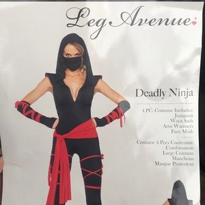 Leg avenue ninja costume
